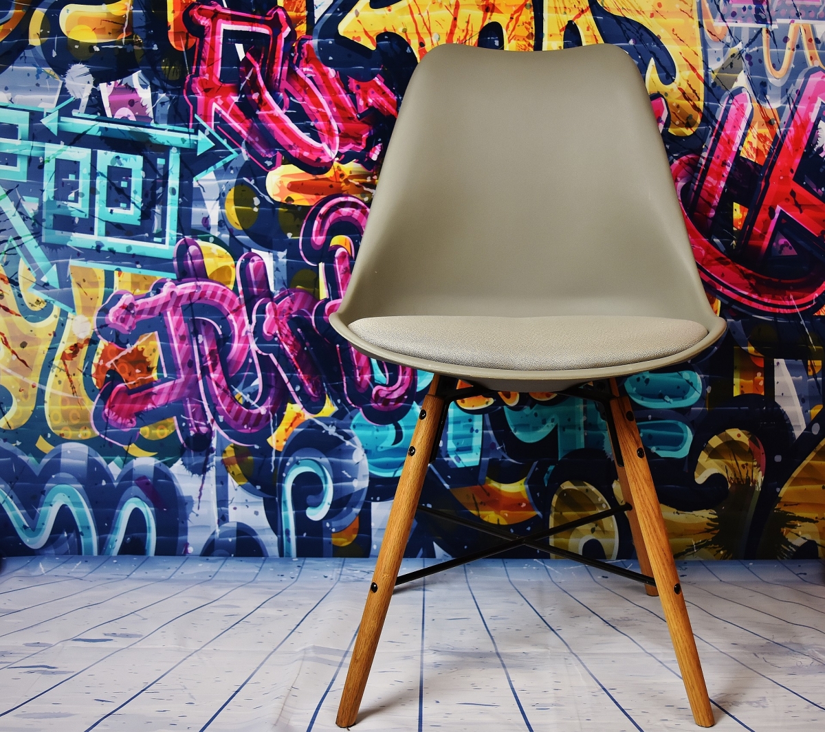 Réplicas de sillas de diseño Eames