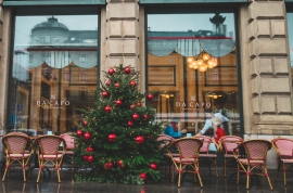 Decoración navideña para restaurantes